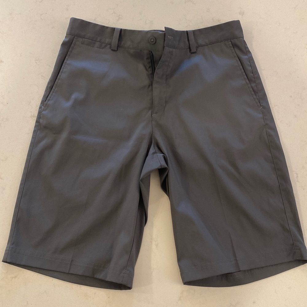 Mens Nike Golf Standard Fit Dri-Fit Size 30 Waist Gray